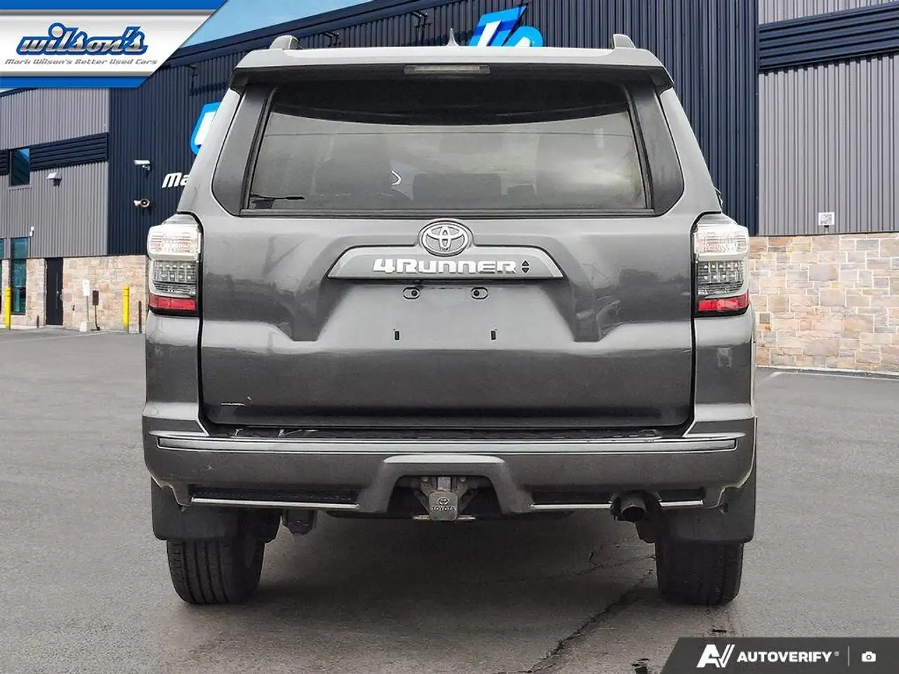 Toyota 4-Runner снимка Toyota 4-Runner