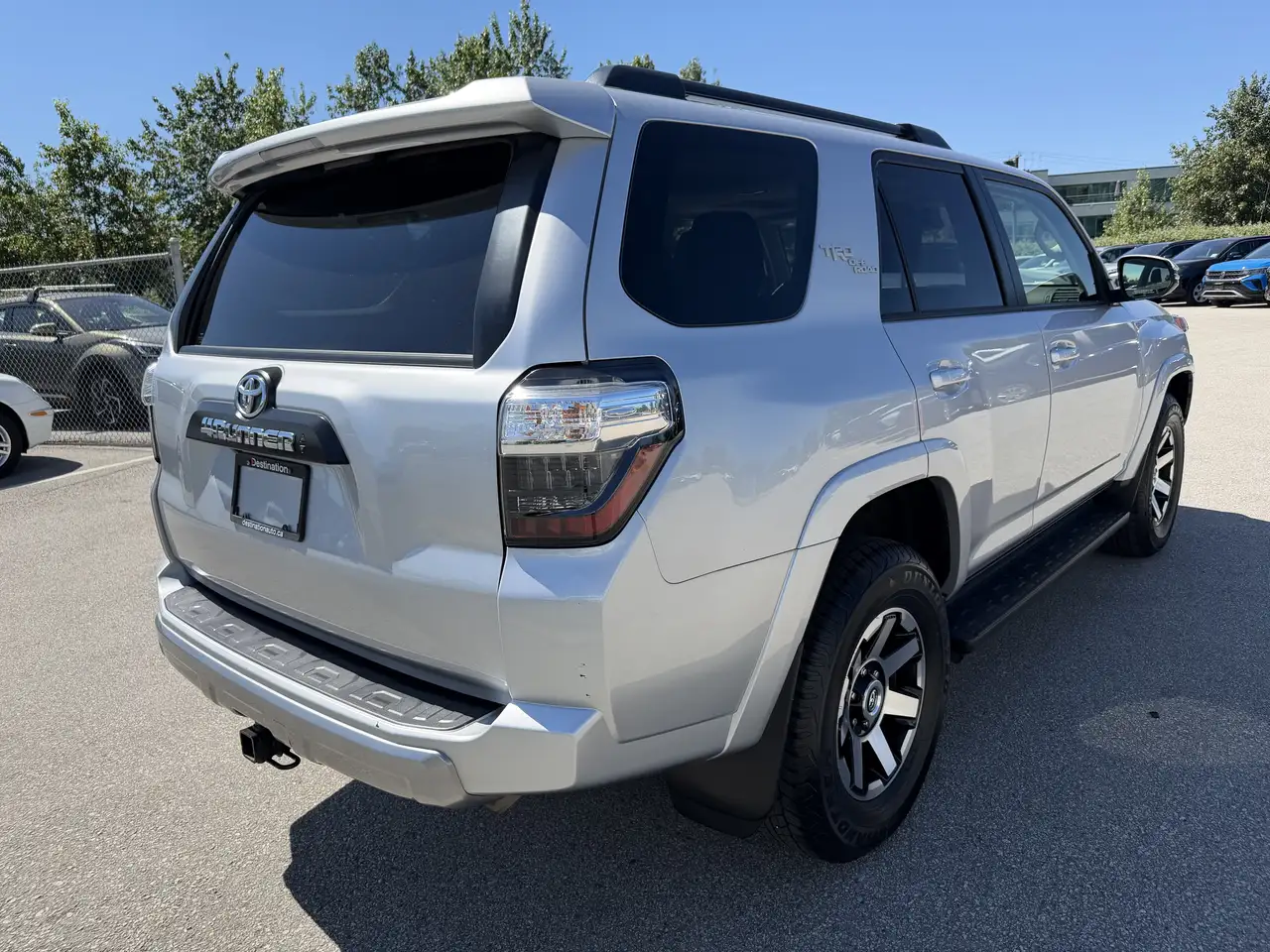 Toyota 4-Runner снимка Toyota 4-Runner
