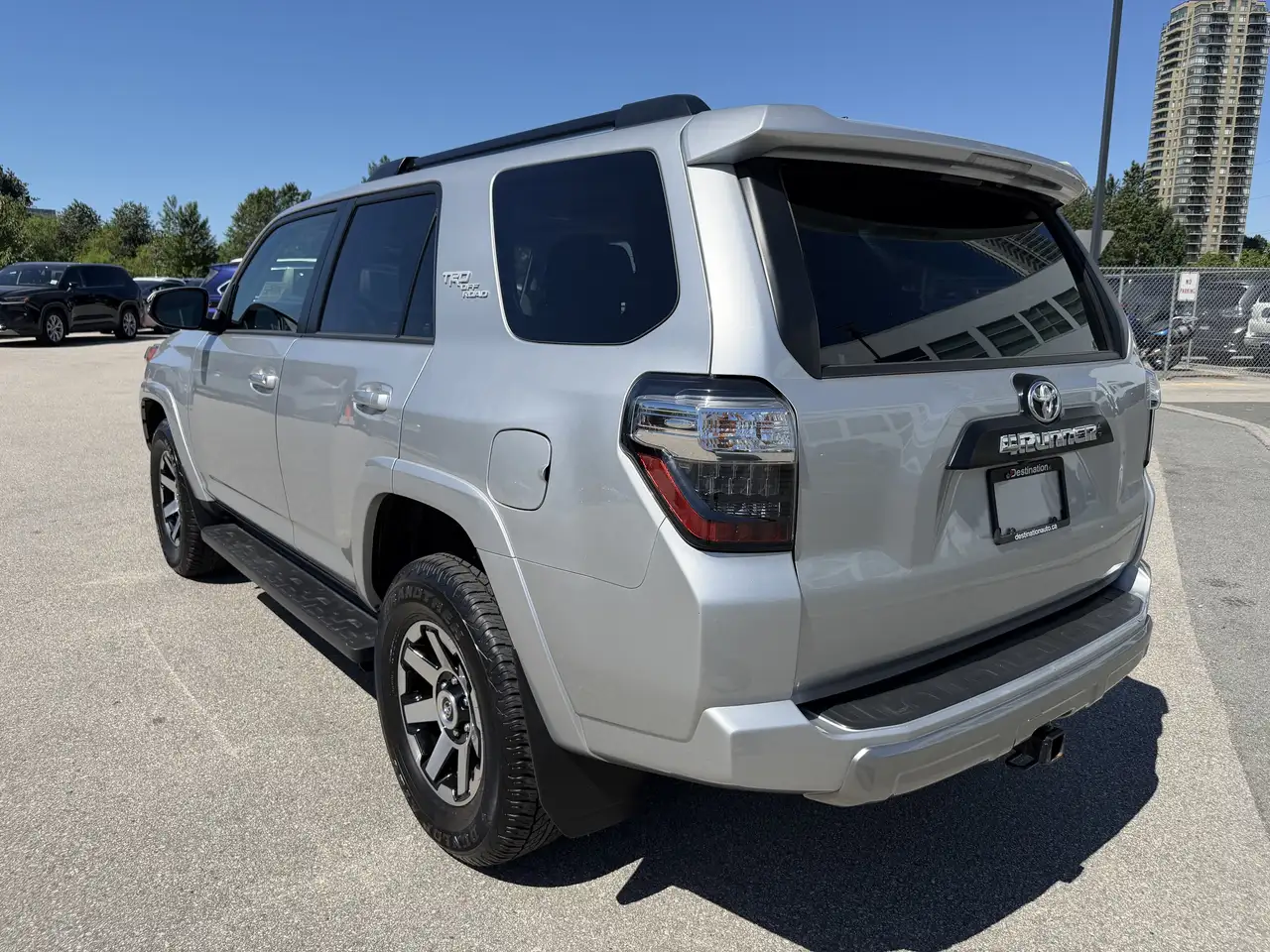 Toyota 4-Runner снимка Toyota 4-Runner