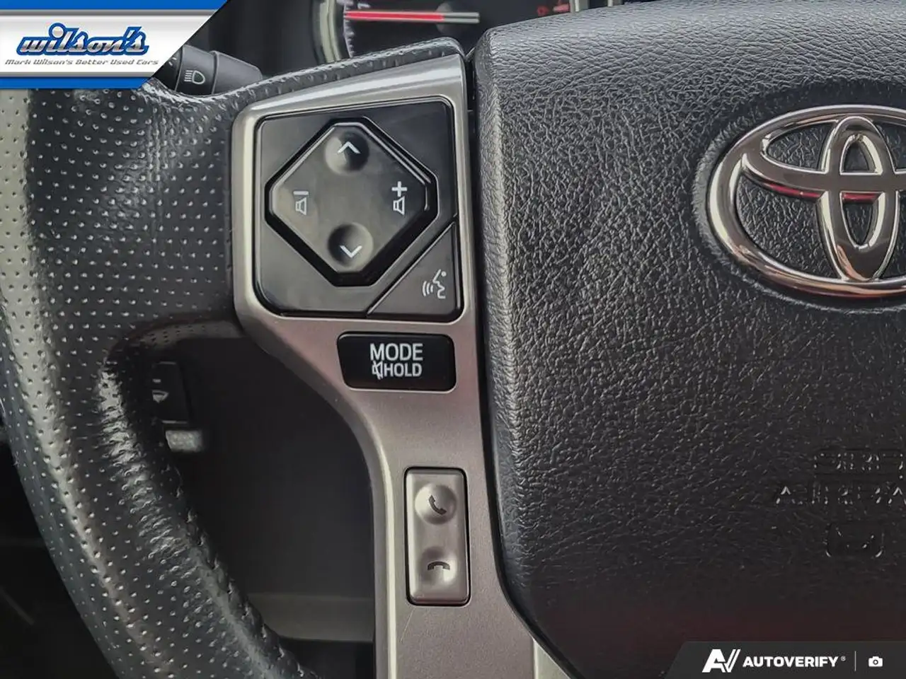 Toyota 4-Runner снимка Toyota 4-Runner