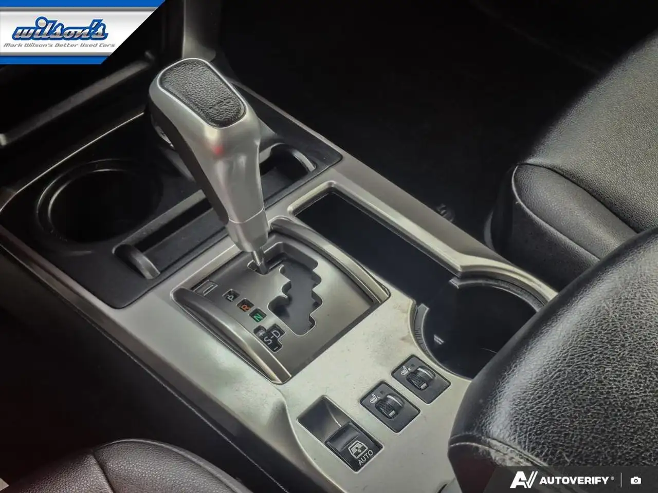 Toyota 4-Runner снимка Toyota 4-Runner