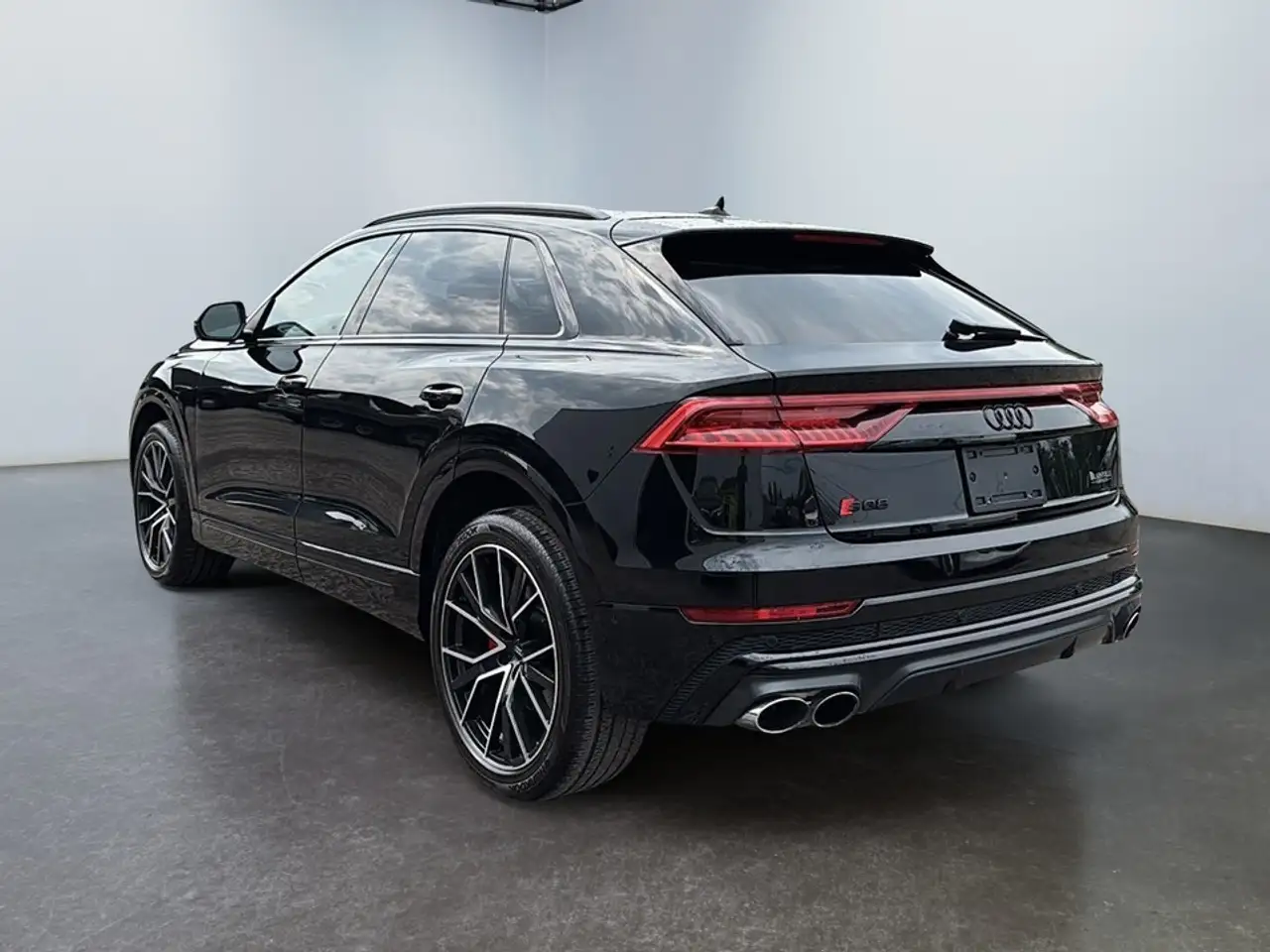 Audi SQ8 fotografie Audi SQ8