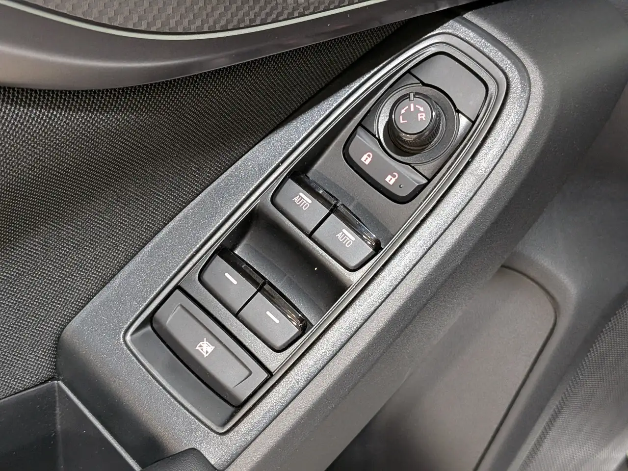 Subaru WRX снимка Subaru WRX