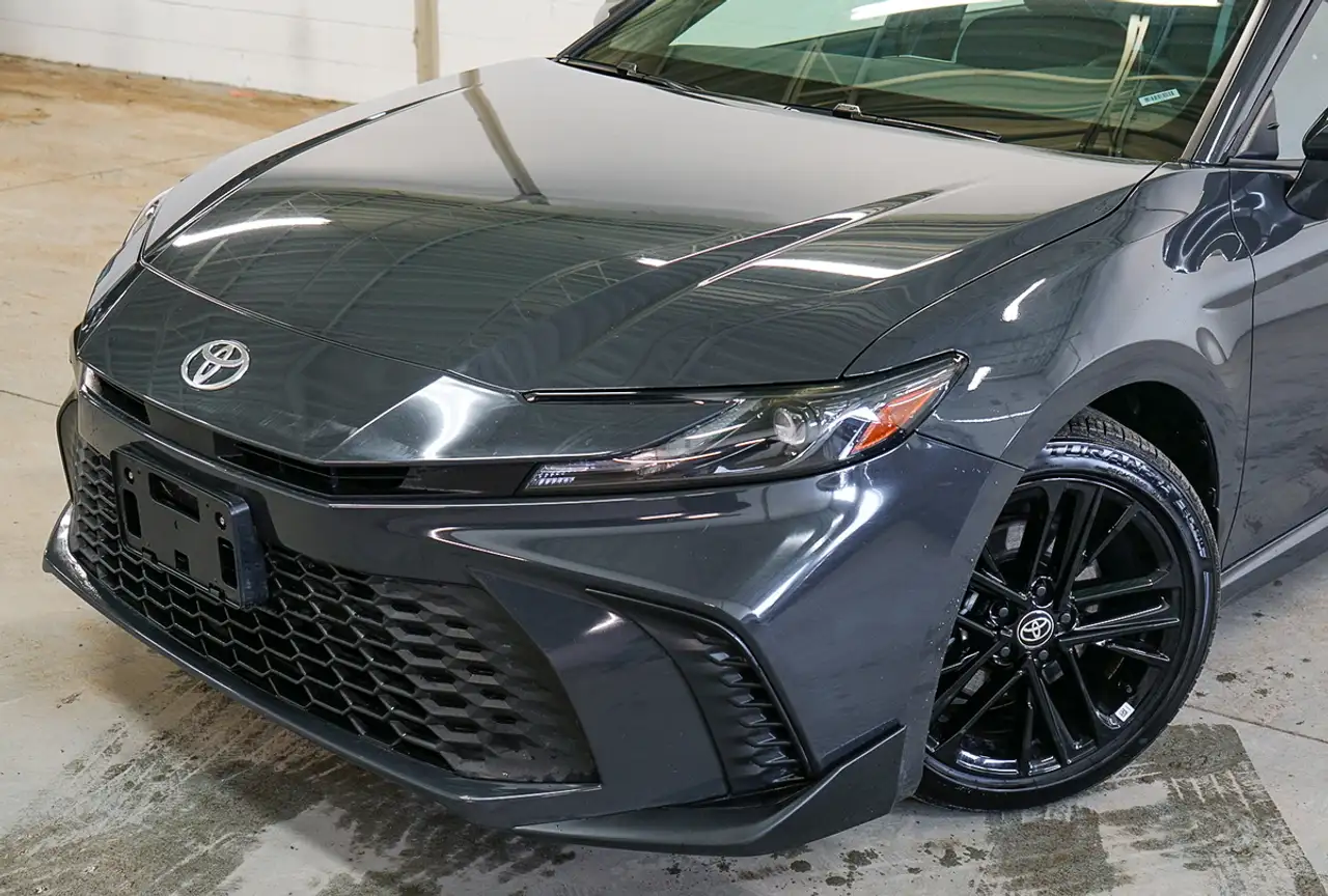 Toyota Camry снимка Toyota Camry