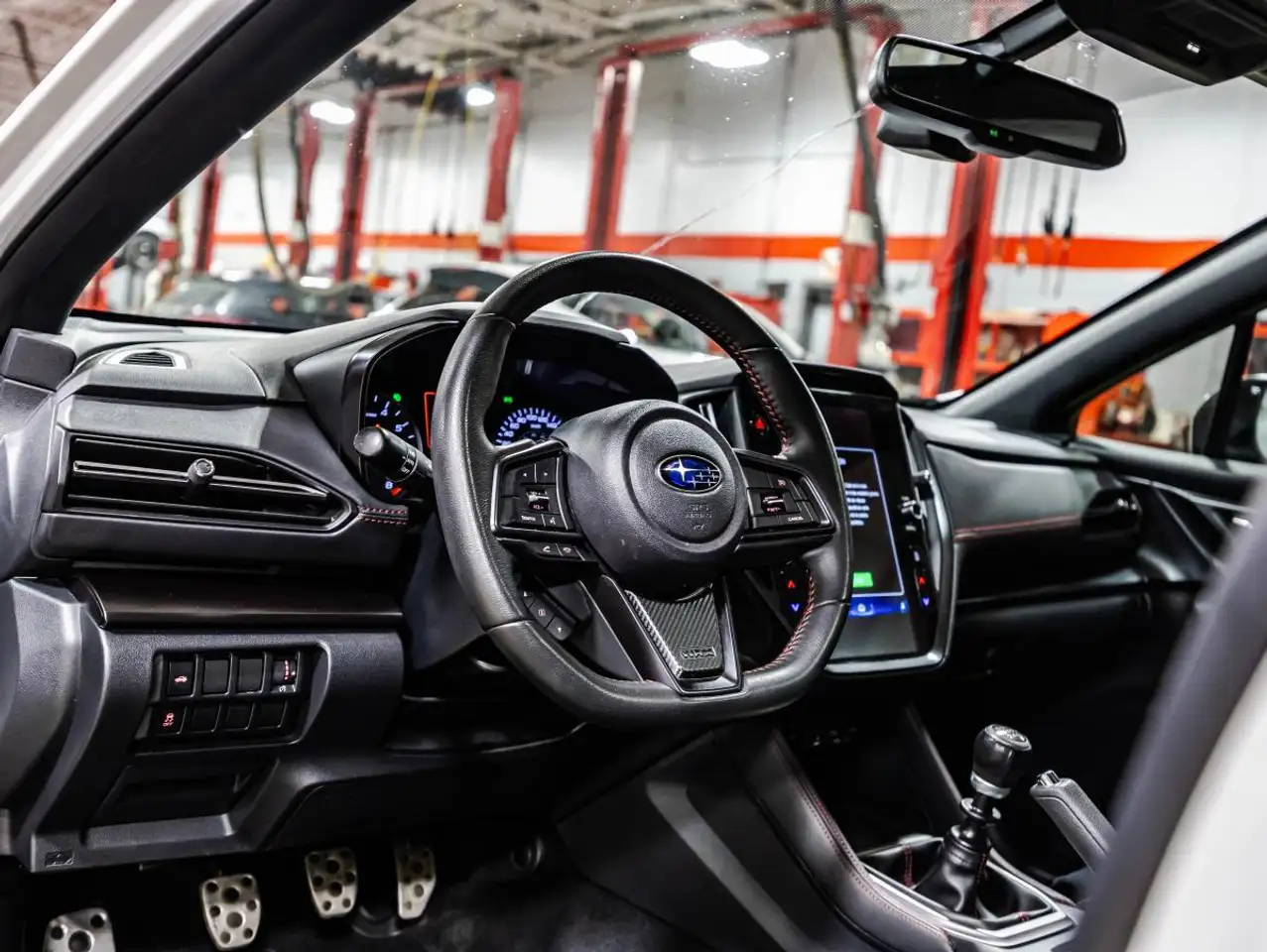 Subaru WRX снимка Subaru WRX