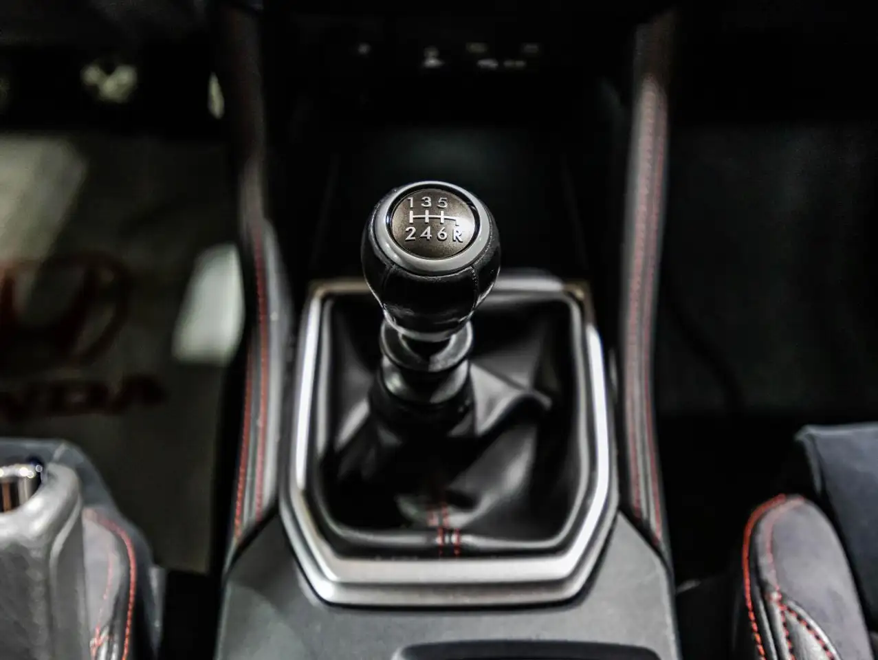 Subaru WRX снимка Subaru WRX