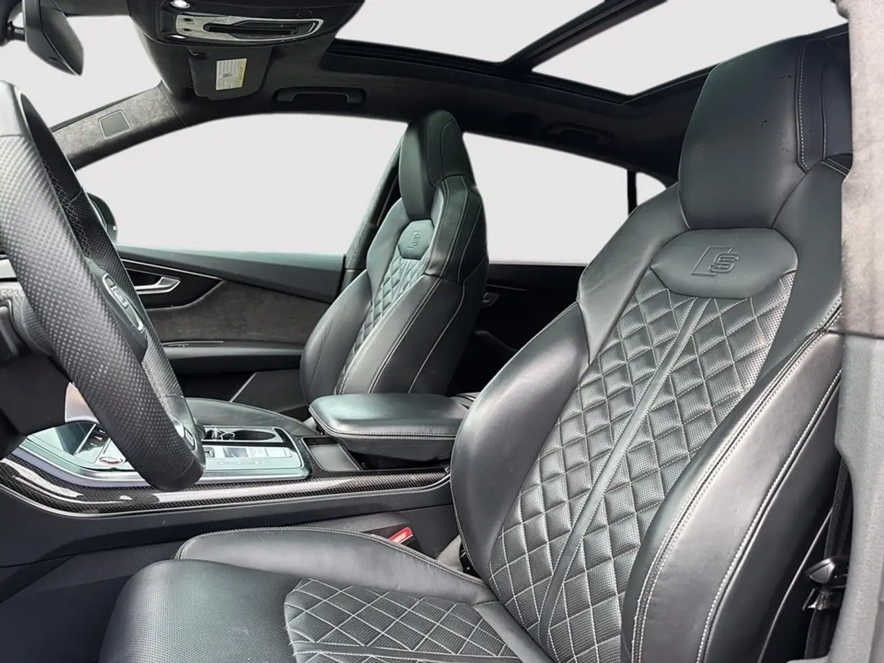 Audi SQ8 fotografie Audi SQ8