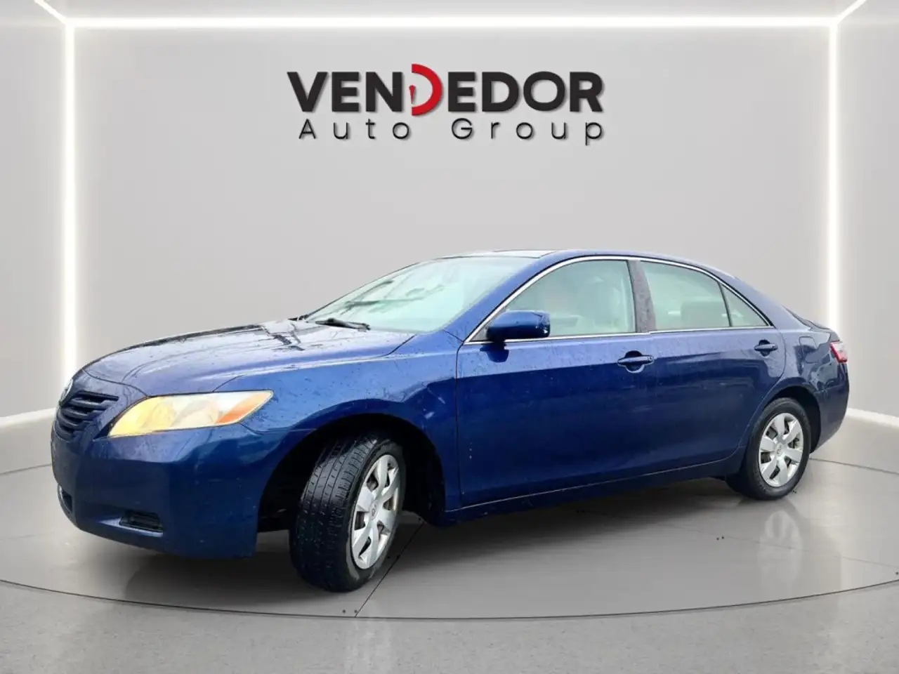Toyota Camry снимка Toyota Camry