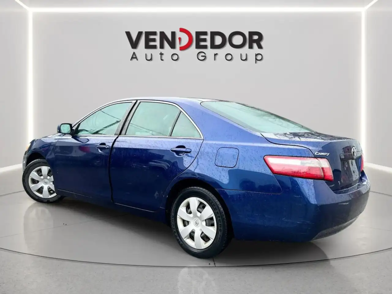 Toyota Camry снимка Toyota Camry