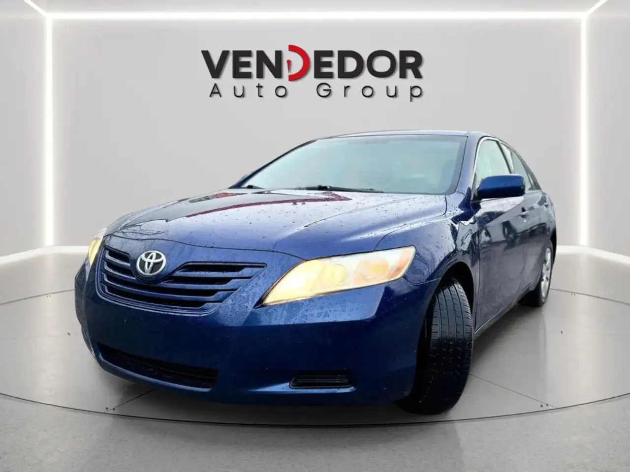 Toyota Camry снимка Toyota Camry