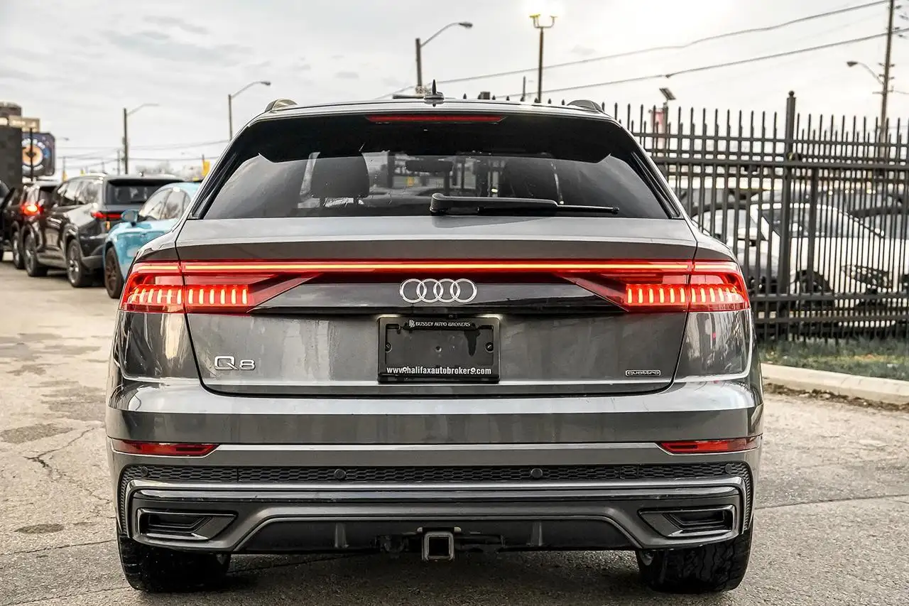 Audi Q8 fotografie Audi Q8