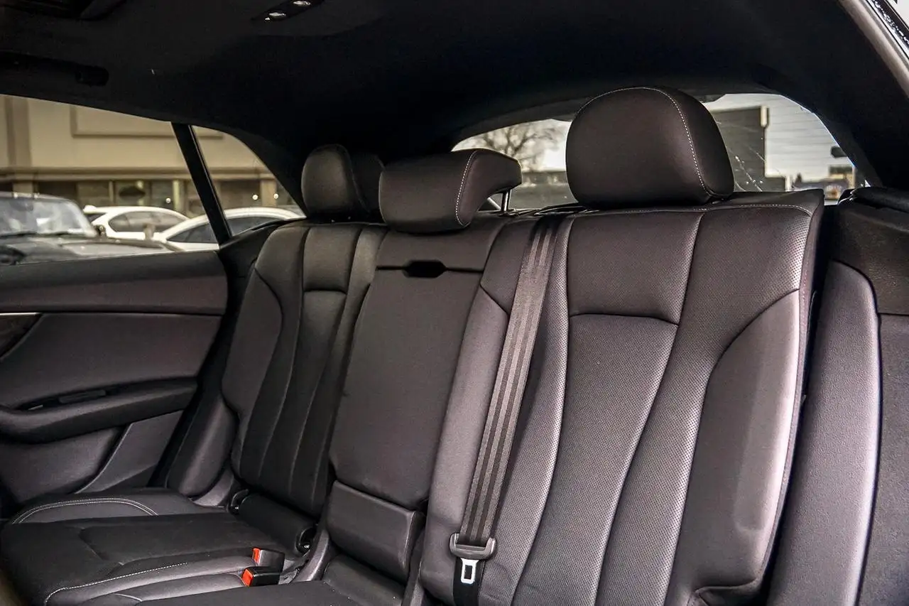 Audi Q8 fotografie Audi Q8