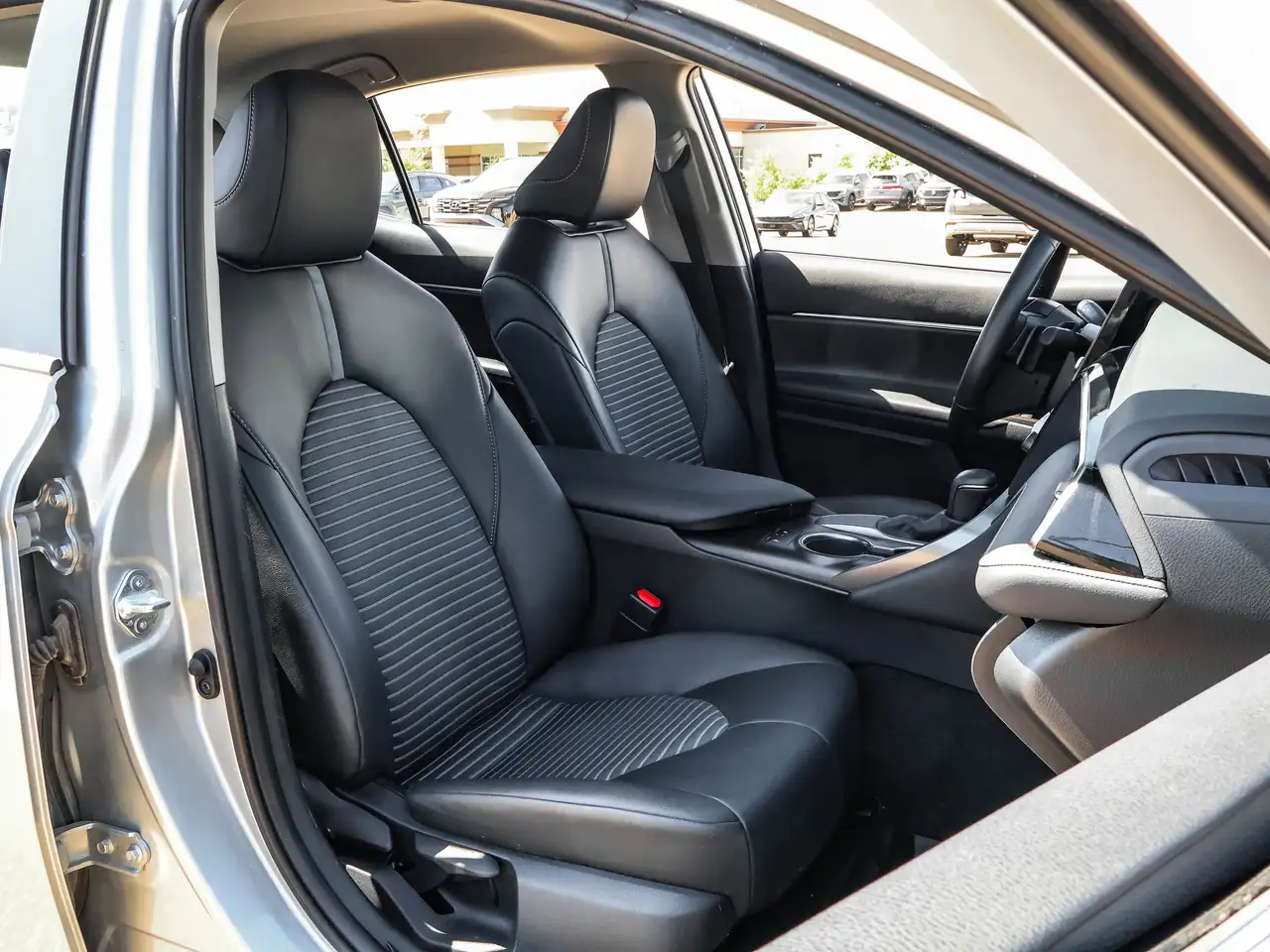 Toyota Camry снимка Toyota Camry