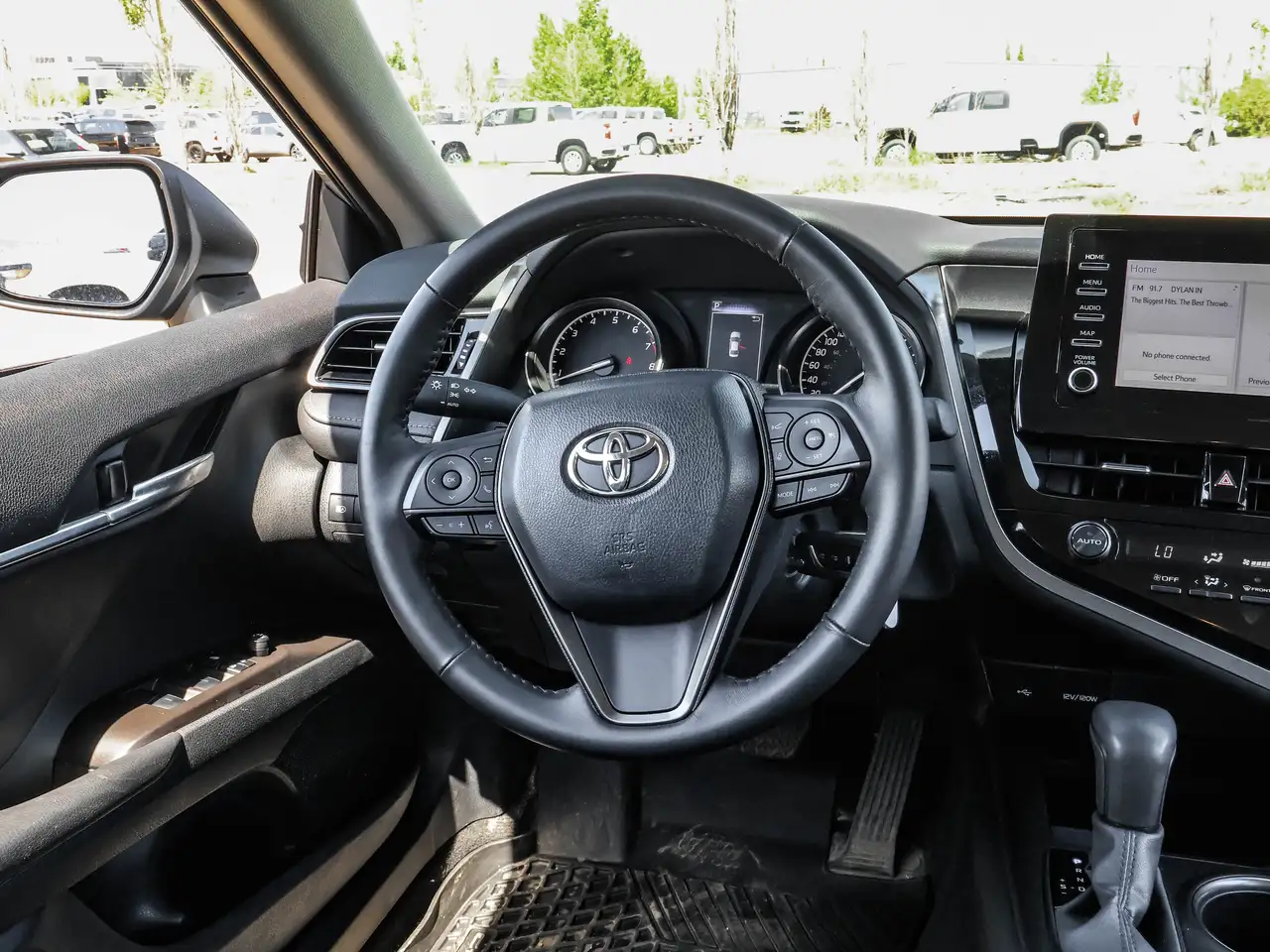 Toyota Camry снимка Toyota Camry