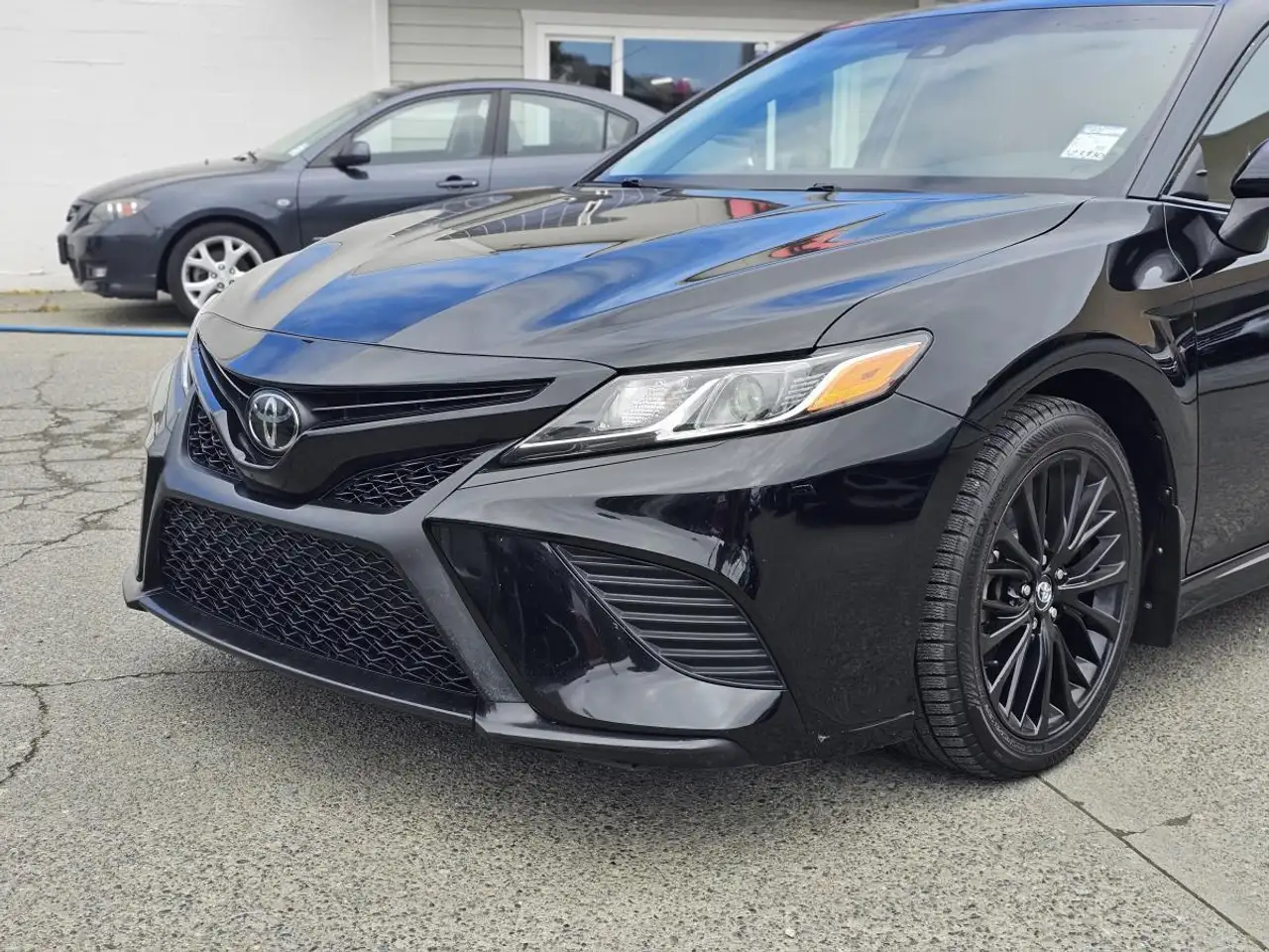 Toyota Camry снимка Toyota Camry