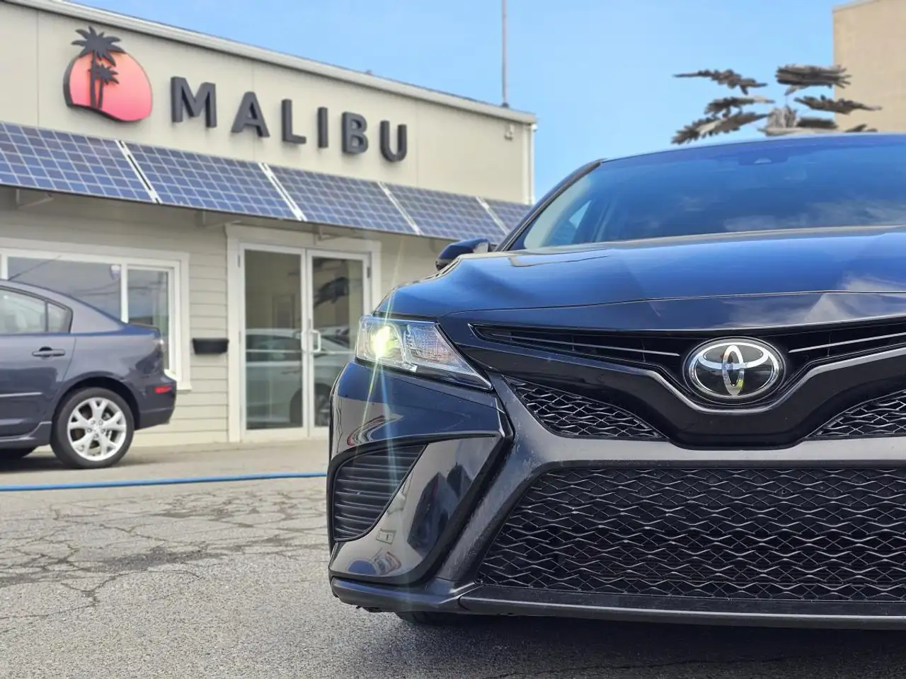 Toyota Camry снимка Toyota Camry