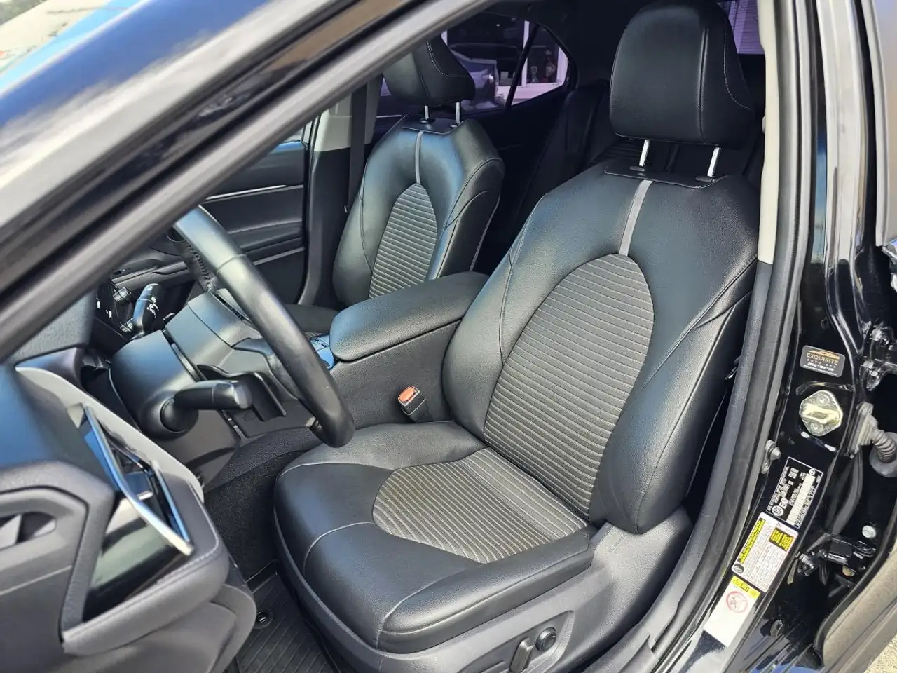 Toyota Camry снимка Toyota Camry