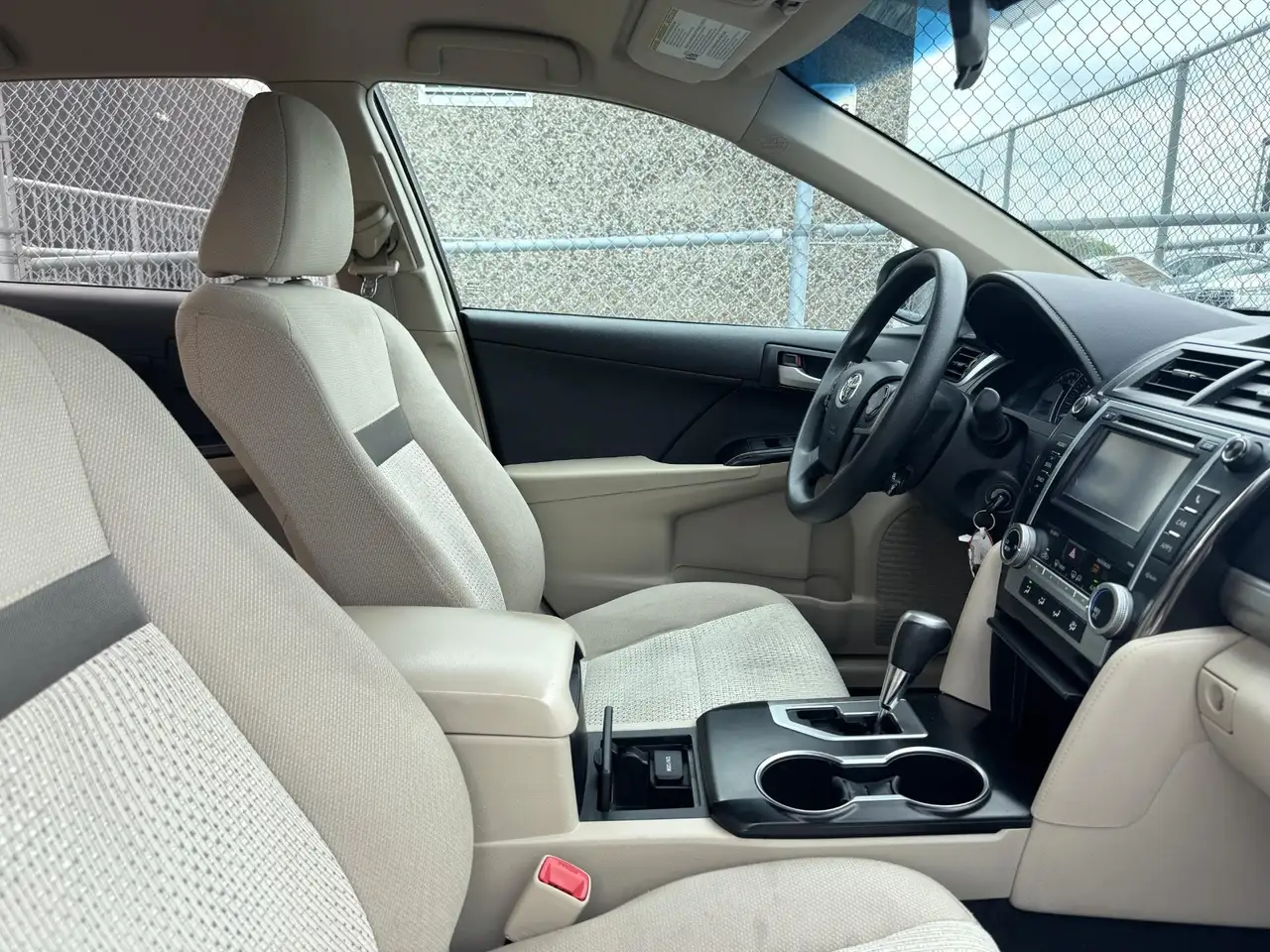 Toyota Camry photo Toyota Camry