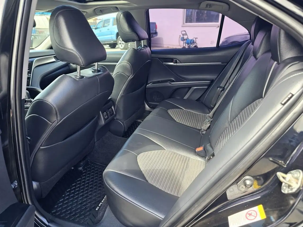 Toyota Camry снимка Toyota Camry
