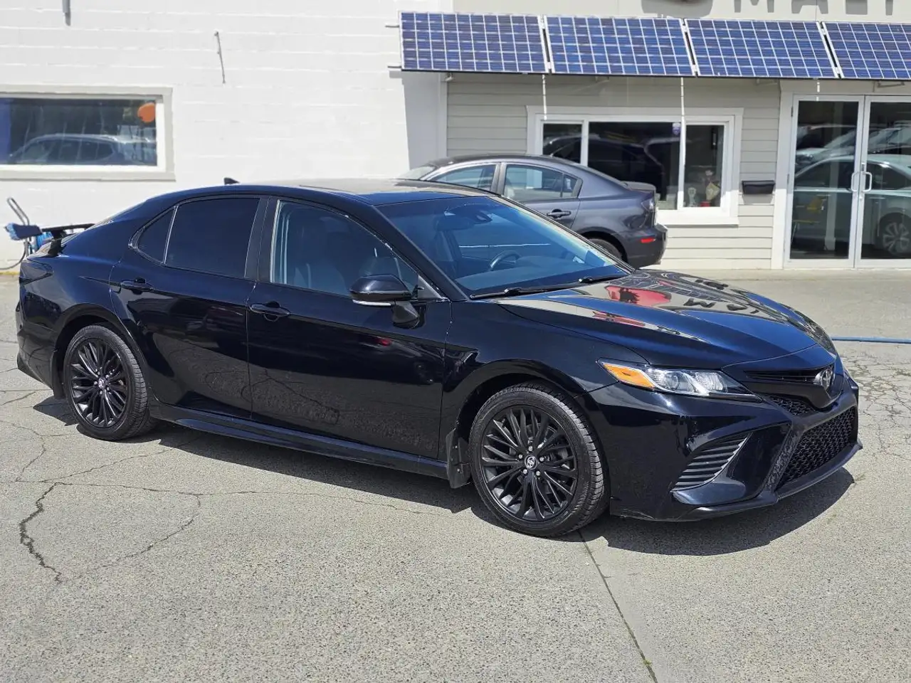 Toyota Camry снимка Toyota Camry