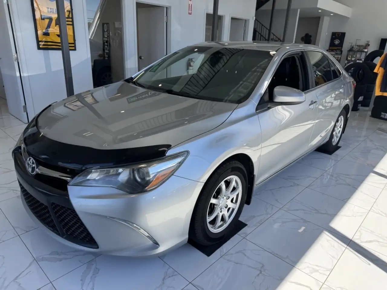 Toyota Camry снимка Toyota Camry