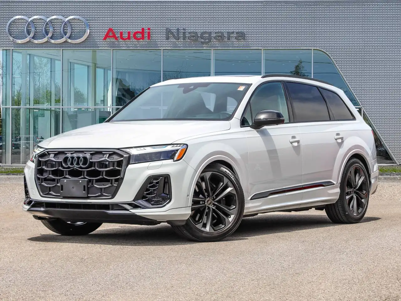 2025 Audi SQ7 fotografie 2025 Audi SQ7