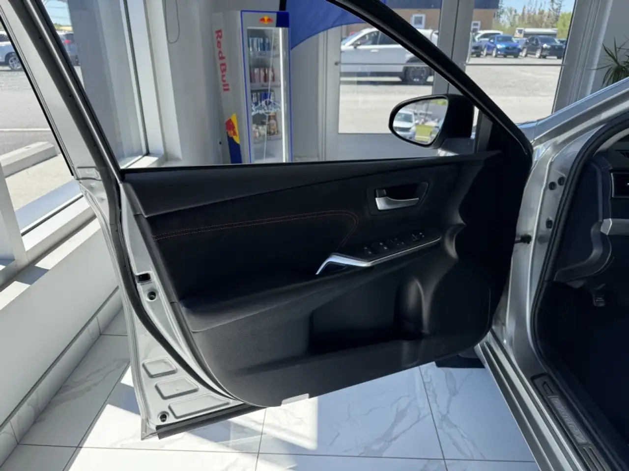 Toyota Camry снимка Toyota Camry