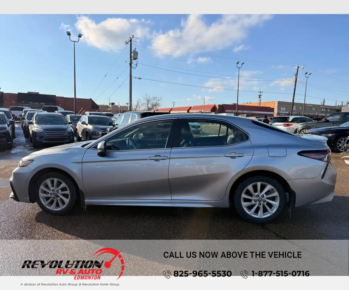 Toyota Camry снимка Toyota Camry