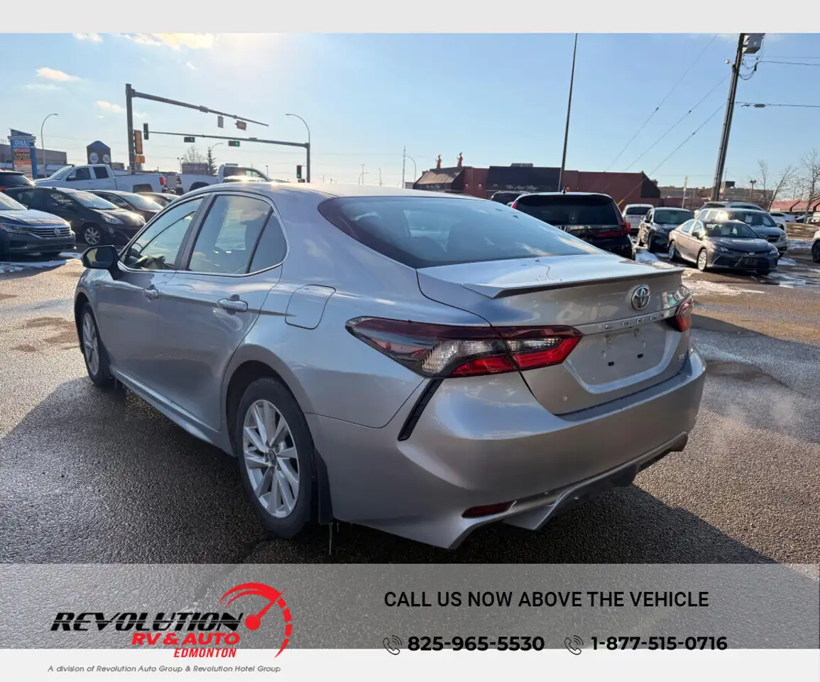 Toyota Camry снимка Toyota Camry