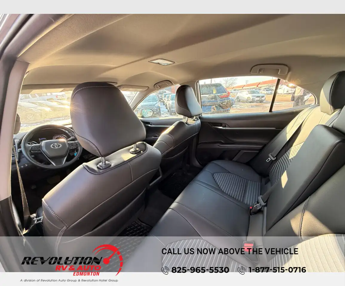 Toyota Camry снимка Toyota Camry