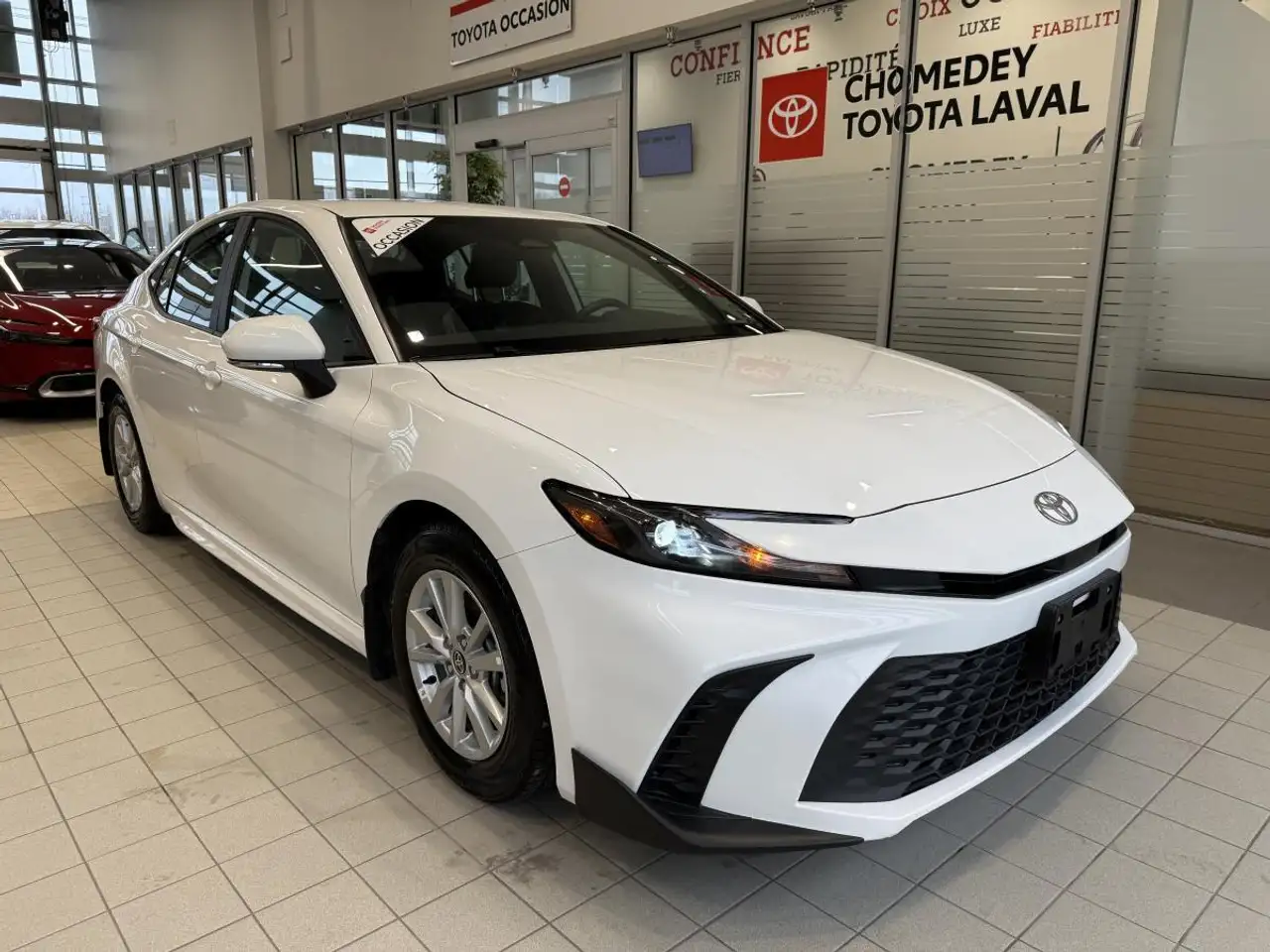Toyota Camry снимка Toyota Camry