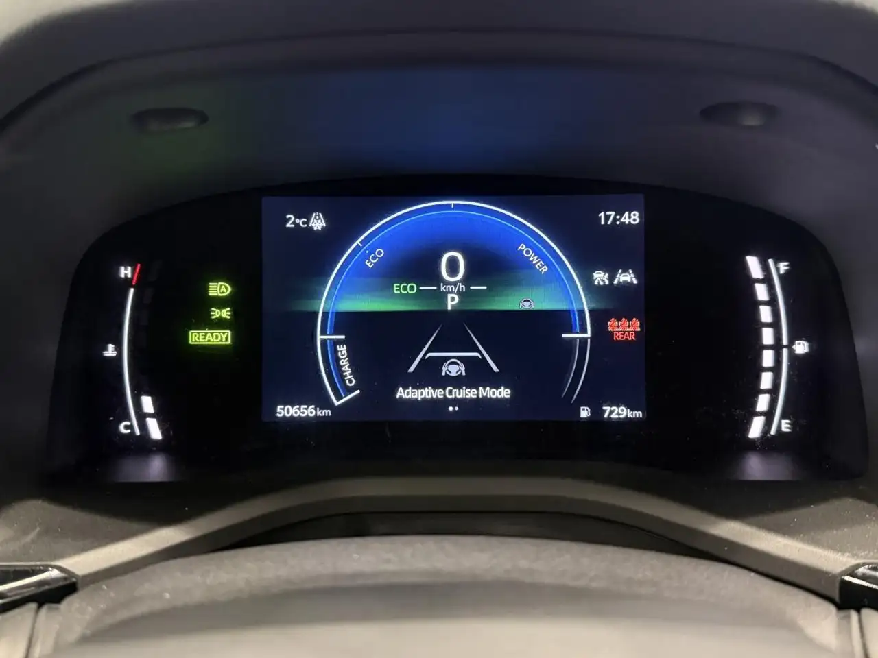 Toyota Camry снимка Toyota Camry