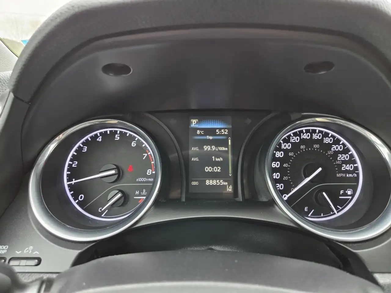 Toyota Camry снимка Toyota Camry