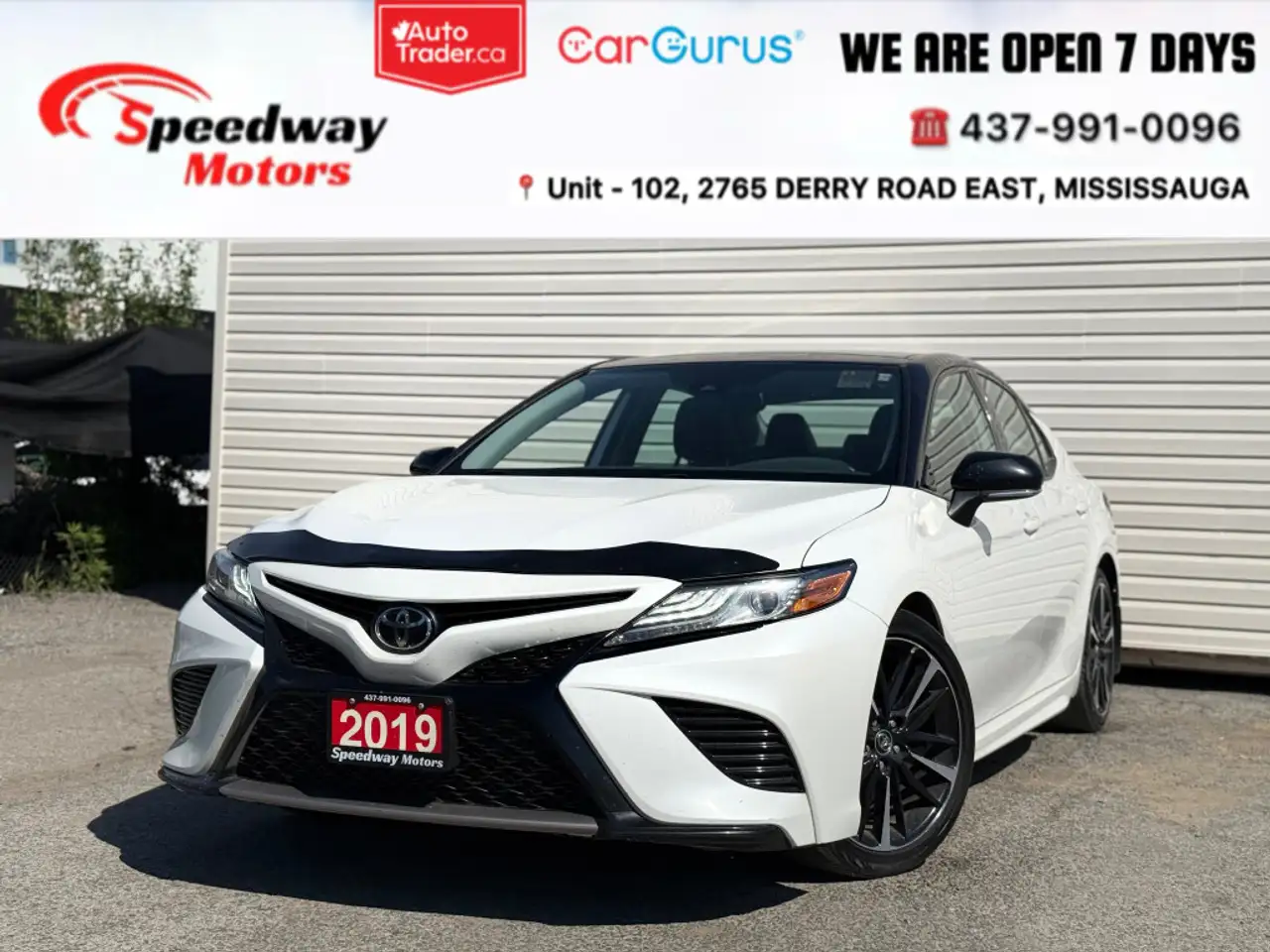 Toyota Camry снимка Toyota Camry