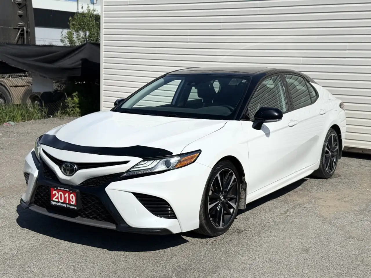Toyota Camry снимка Toyota Camry