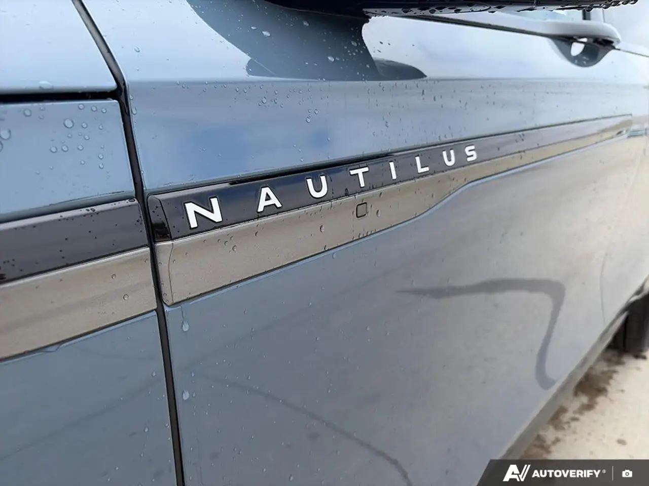 Lincoln Nautilus снимка Lincoln Nautilus