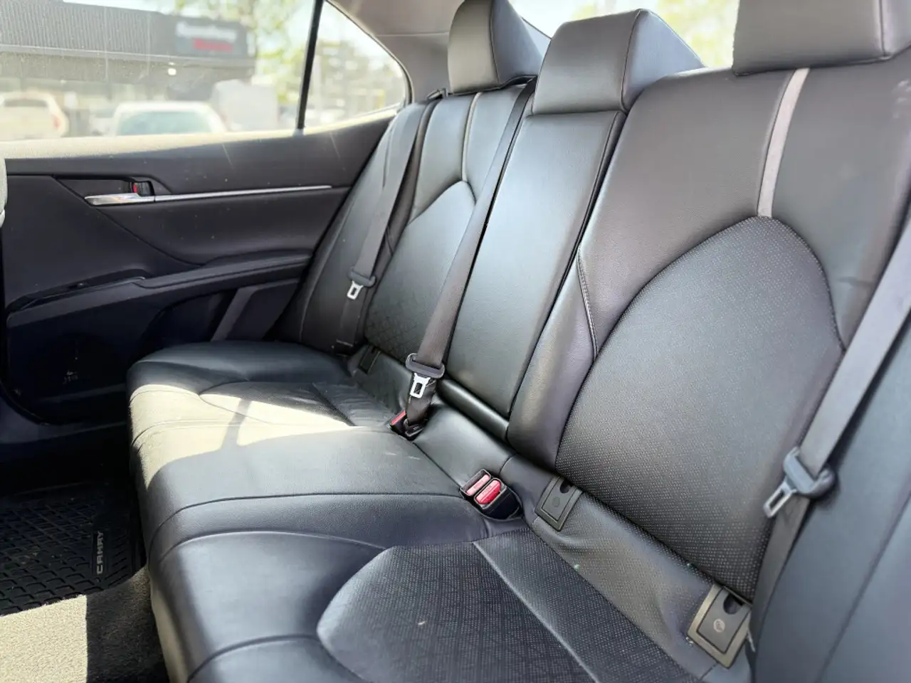 Toyota Camry снимка Toyota Camry