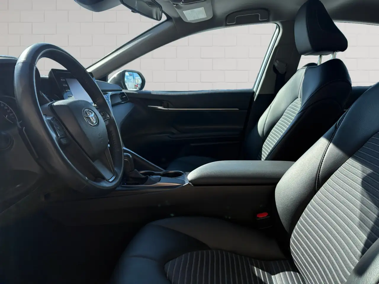 Toyota Camry снимка Toyota Camry