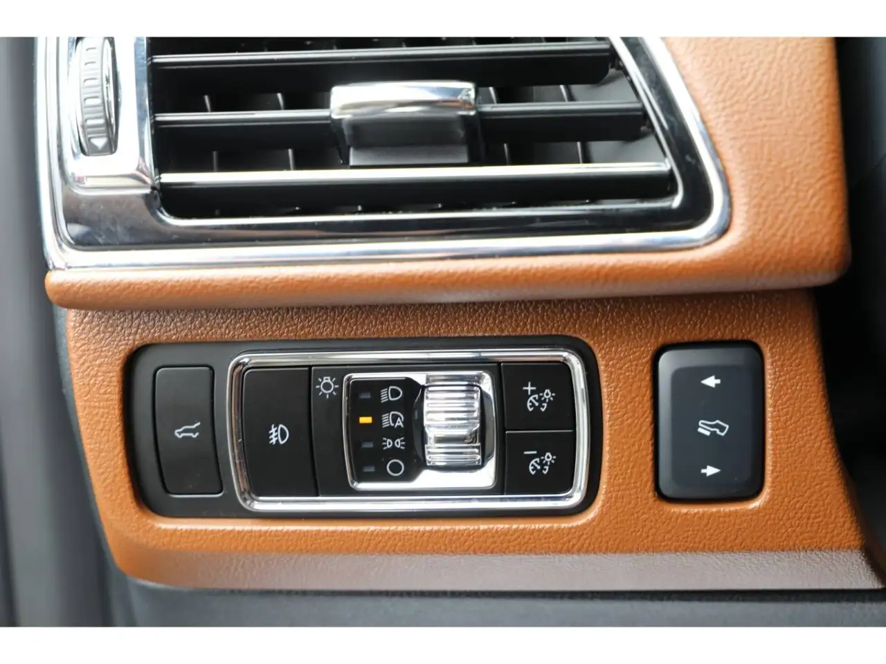 Lincoln Navigator снимка Lincoln Navigator