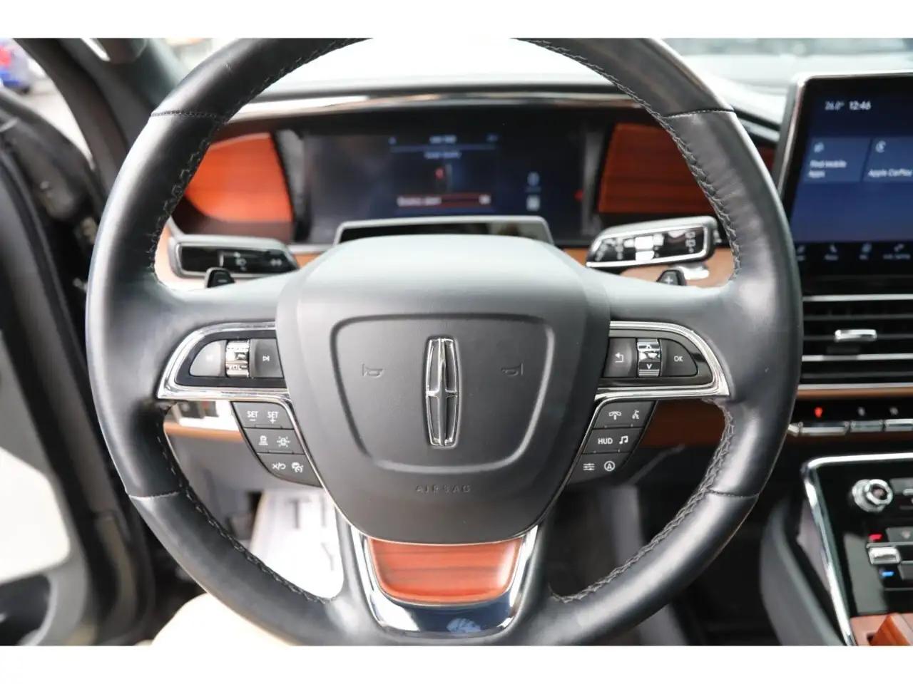Lincoln Navigator снимка Lincoln Navigator