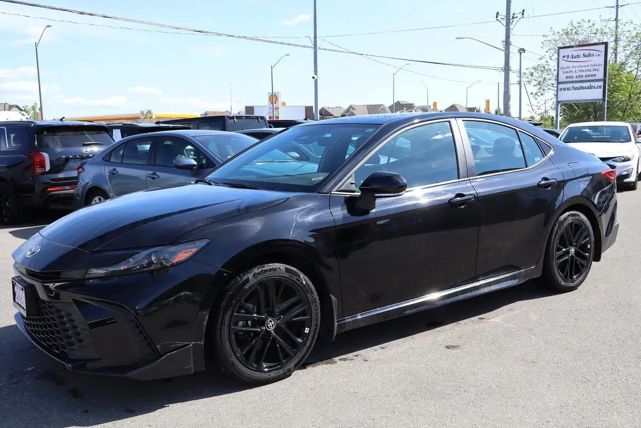 Toyota Camry снимка Toyota Camry