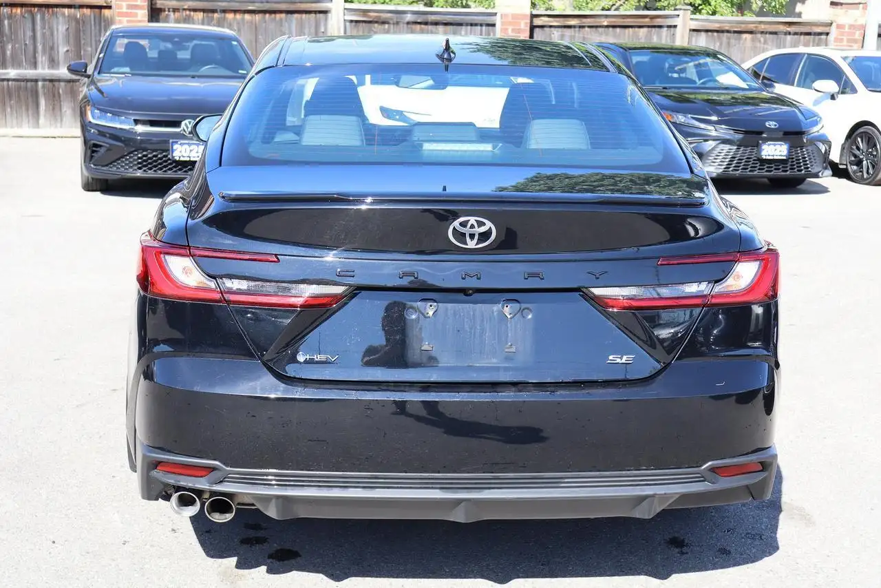 Toyota Camry снимка Toyota Camry