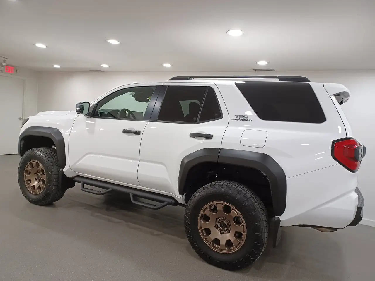 Toyota 4-Runner снимка Toyota 4-Runner