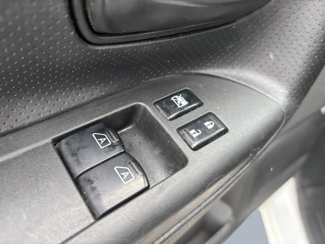 Nissan NV200 снимка Nissan NV200