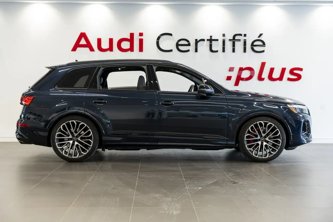 Audi SQ7 photo Audi SQ7