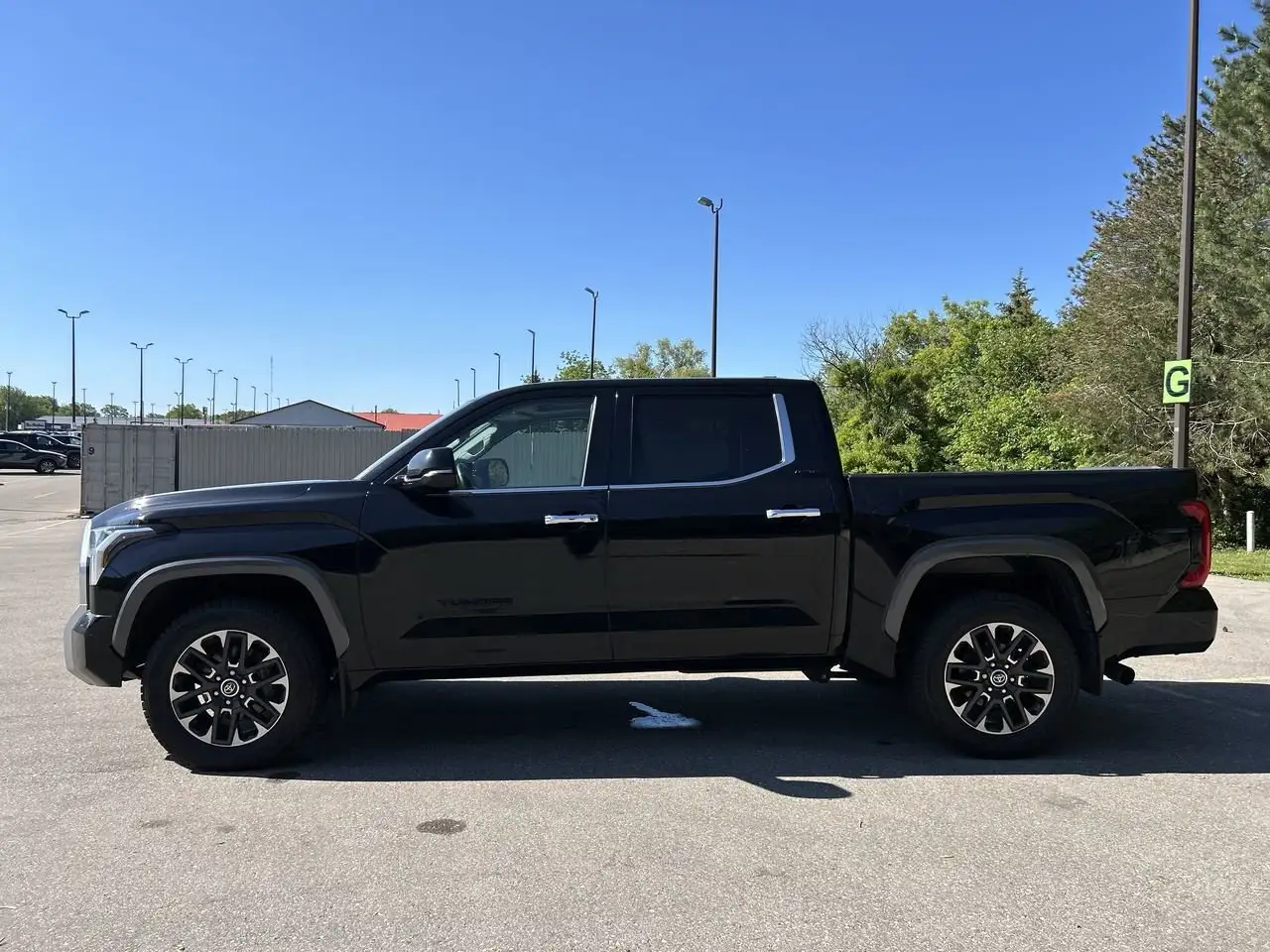 Toyota Tundra photo Toyota Tundra