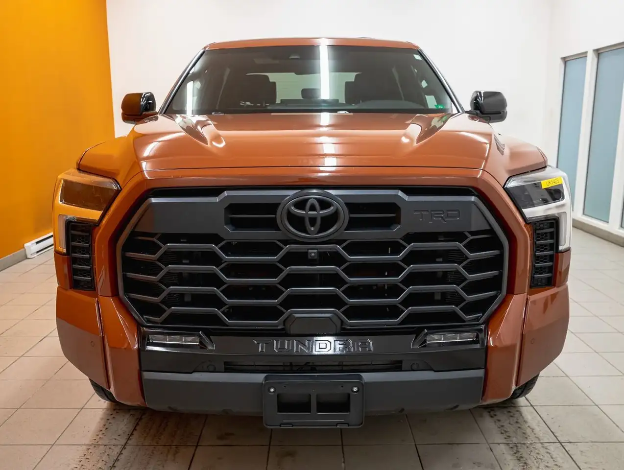 Toyota Tundra снимка Toyota Tundra