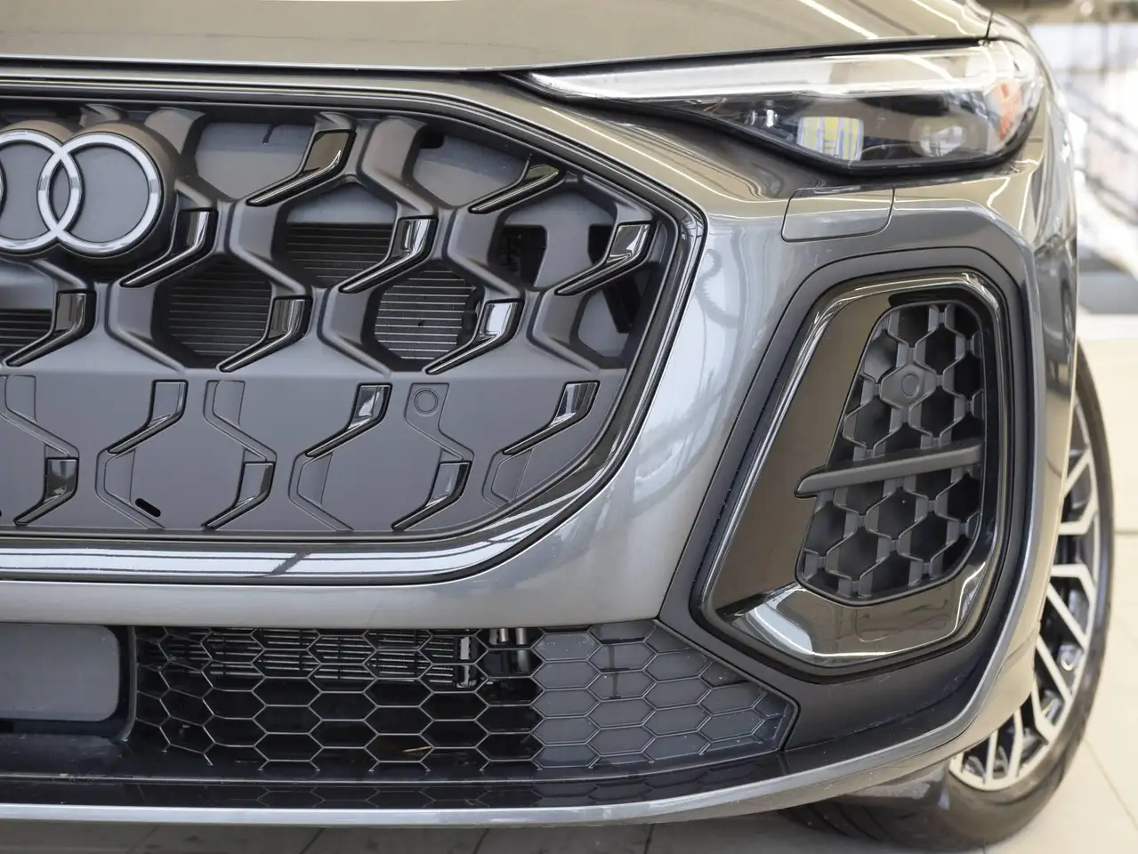 Audi SQ5 fotografie Audi SQ5