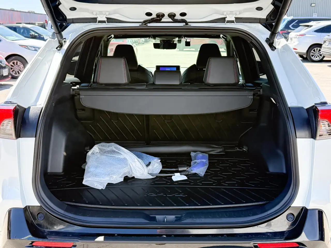 Toyota RAV 4 снимка Toyota RAV 4