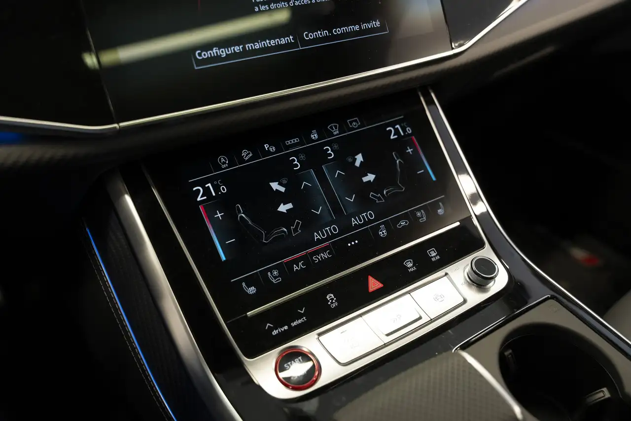 Audi SQ7 photo Audi SQ7